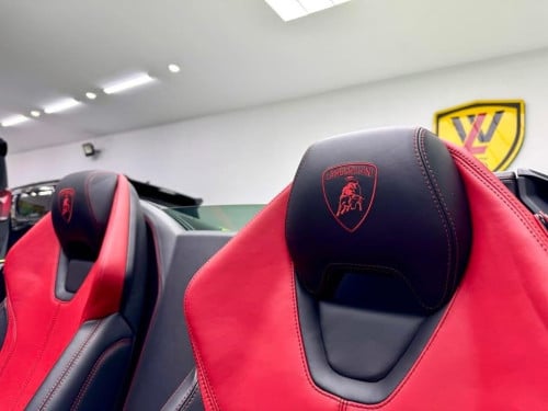 Lamborghini huracan spyder