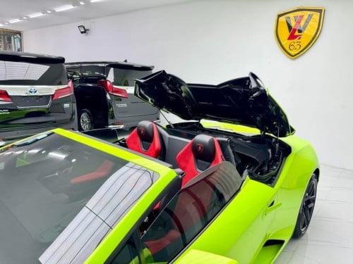 Lamborghini huracan spyder