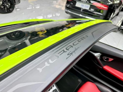 Lamborghini huracan spyder