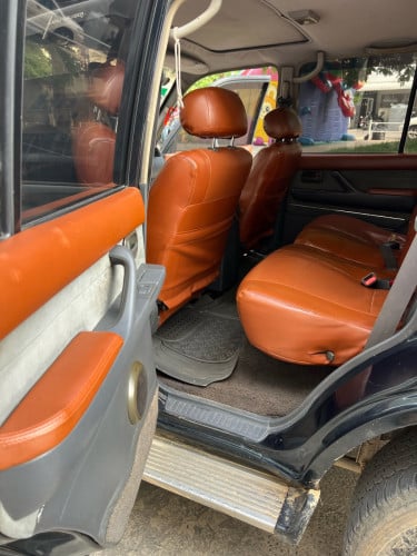LC80 ឡង់ ឆ្វេង