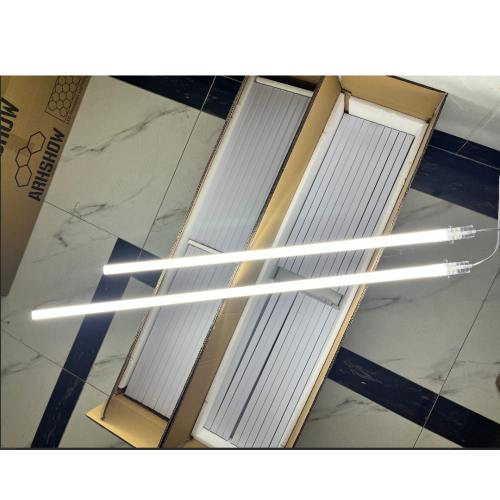 LED Light 洗车灯 បង្កើនសម្រស់ទីតាំងអាជីវកម្មរបស់លោកអ្នកជាមួយនឹងម៉ូដអំពូលស្អាតៗ ទាក់ទាញនិងមានប្រណិតភាព។