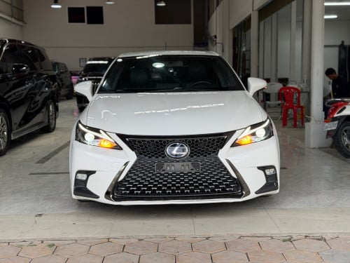 Lexus CT200H 2012 F sport ( ក្រដាសពន្ធ​ )