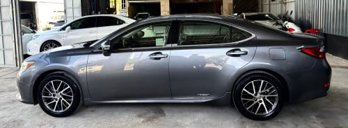 Lexus ES300h 2013 Full Premium
