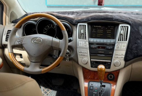 Lexus Rx330 P1 2004 hf 20900$ មានលុយ6000$ដកឡាន ធានាឡានមូល អត់បុក អត់ច្រេះ
