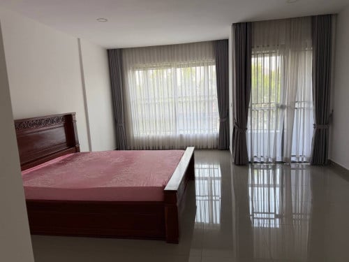 Link house for rent at Borey Chipmong 598