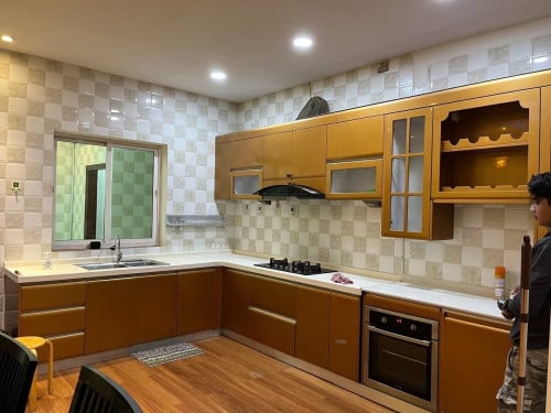 Link house for rent very urgent