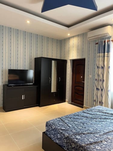 Link house for rent very urgent