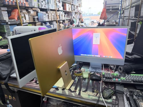 M4 2024 Ram16GB+256GB (4480x2520=4,5K)