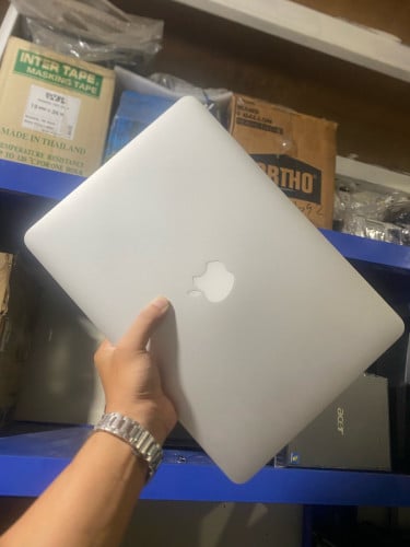 MacBook Air 13 inch 2015(190$) Core i5 Ram 8GB SSD 128GB Keyboard light New99%