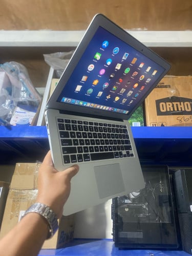 MacBook Air 13 inch 2015(190$) Core i5 Ram 8GB SSD 128GB Keyboard light New99%
