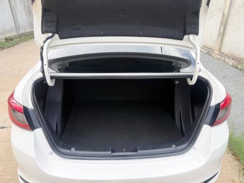Mazda 2.sedan 2023ម្ចាស់ដើមទី1