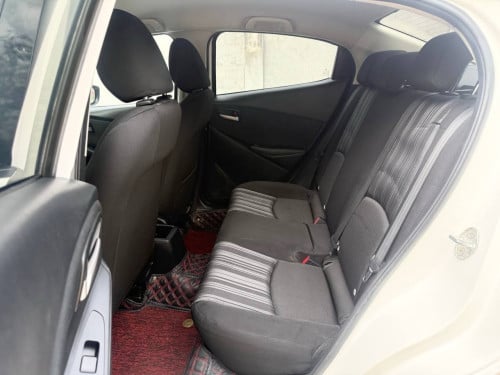 Mazda 2.sedan 2023ម្ចាស់ដើមទី1