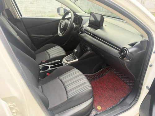 Mazda 2.sedan 2023ម្ចាស់ដើមទី1