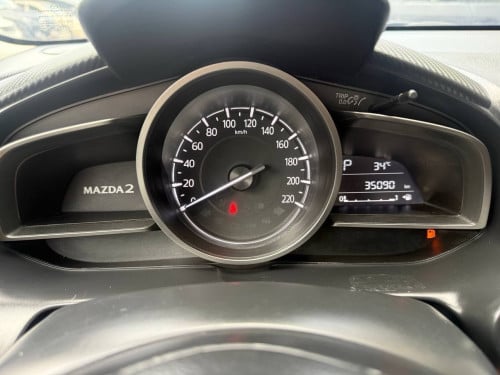 Mazda 2.sedan 2023ម្ចាស់ដើមទី1