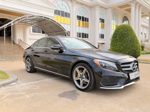 Mercedes C300 luxury up AMG 2015