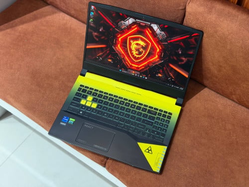 MSI Crosshair 15 R6E B12UEZ ( Grade A )CPU Core i7-12th, RAM 16GB, SSD 512GB, VGA Nvidia RTX3060 6GB