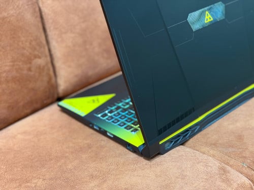 MSI Crosshair 15 R6E B12UEZ ( Grade A )CPU Core i7-12th, RAM 16GB, SSD 512GB, VGA Nvidia RTX3060 6GB