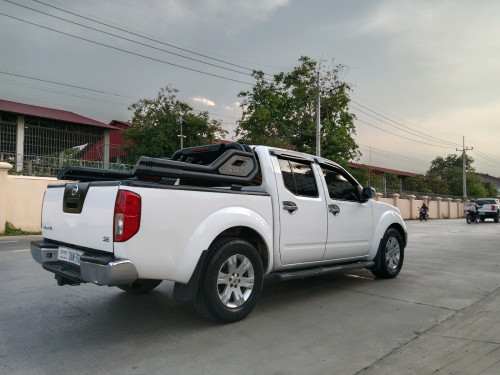 Nissan frontier 07ប៉ុង1ឡានស្អាត