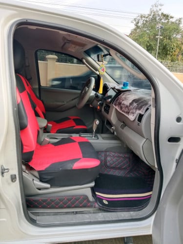 Nissan frontier 07ប៉ុង1ឡានស្អាត