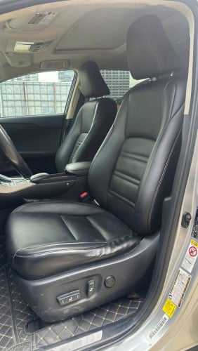 Nx200T 2015 luxury ឡានស្អាត តំលៃ29500$ចចារ