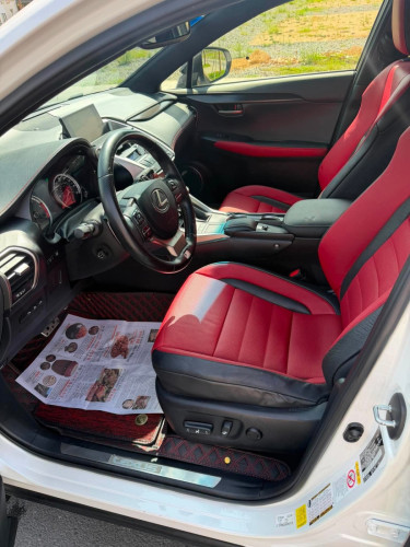 NX200t 2016 ឡេីង​ NX300 F Sport ក្នុងឆឺរី​ ក្រដាសពន្ធ