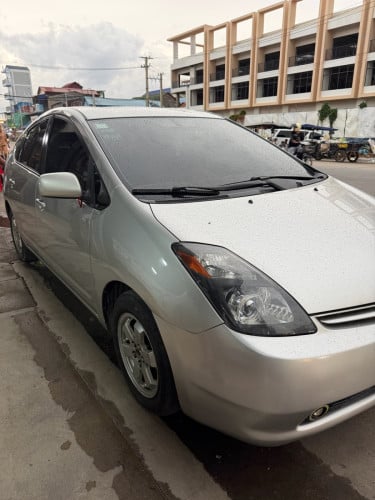 Prius 05 Full