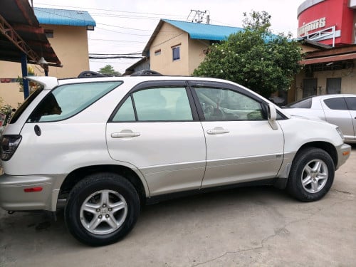 Rx 300 ប៉ុង2 2002