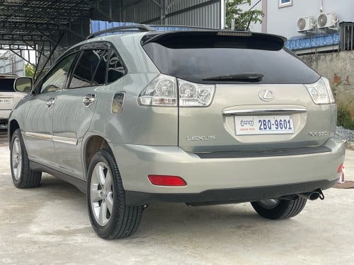 Rx330 ឆ្នាំ​ 05 ប៉ុង1​ ពាក់កណ្ដាល​ហ្វូល​