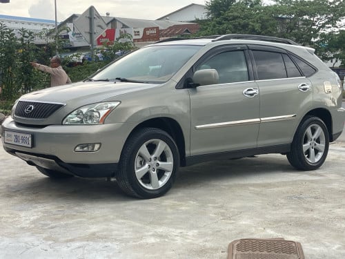 Rx330 ឆ្នាំ​ 05 ប៉ុង1​ ពាក់កណ្ដាល​ហ្វូល​
