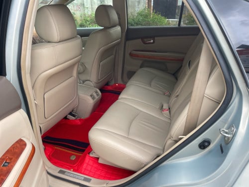 Rx330 ឆ្នាំ​ 05 ប៉ុង1​ ពាក់កណ្ដាល​ហ្វូល​