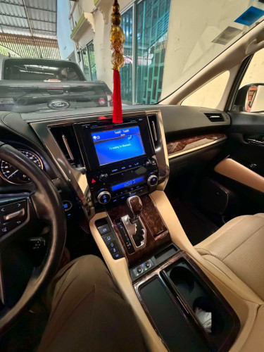Sell car alphart. 2018. Original