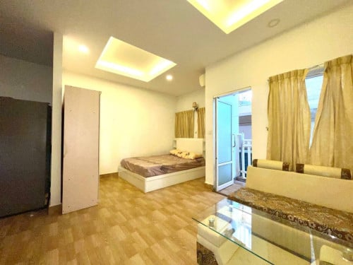 Studio room for rent near the Russian Market