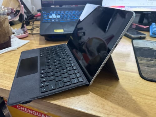 Suface go 1