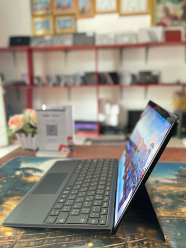 Surface Pro X 4G LTE