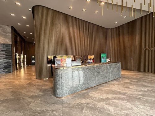 Time Square 3 Office 50sqm for Sale / Owner