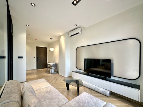 Time Square 5: Nice Decoration 1 Bedroom for rent