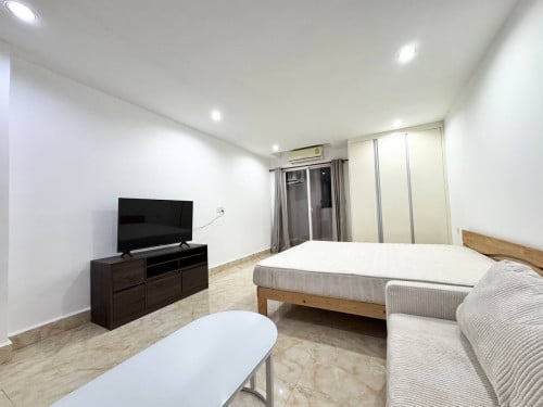 TOUL KORK UNIT FOR RENT ( NEW FURNITURE )