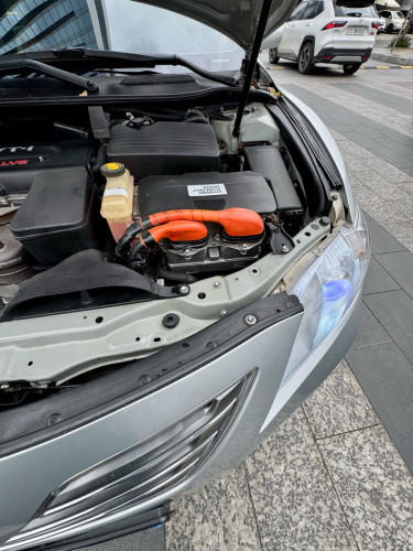 Toyota Camry hybrid ឆ្នាំ 2007 ពណ៌​ទឹក​ប្រាក់