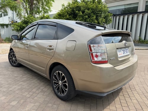 Toyota Prius 2005 full option