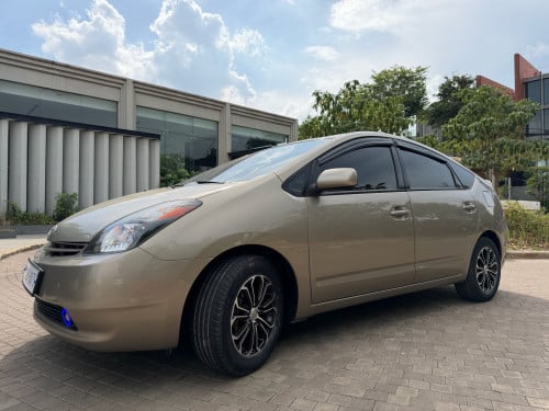 Toyota Prius 2005 full option