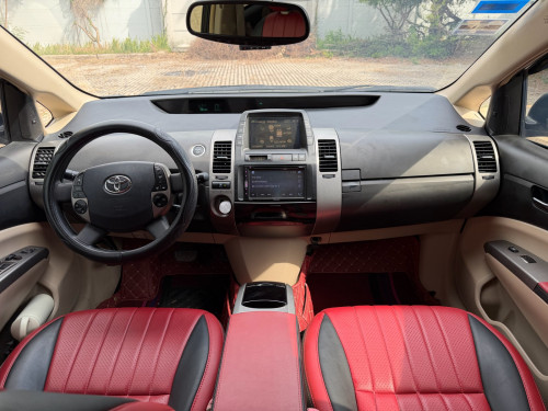 Toyota Prius 2005 full option
