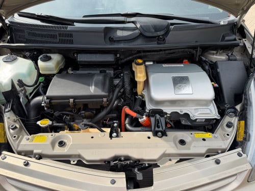 Toyota Prius 2005 full option