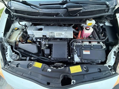 Toyota Prius 2014 Opt4 Delux Solar PlusPerformance