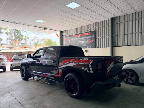 Toyota Tundra 2007 Up 2021 ប៉ុង2 Limited សាំងនឹងហ្គាស់