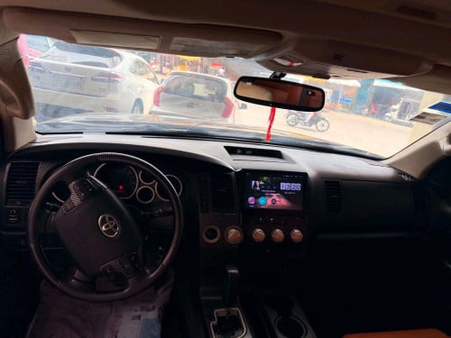 Toyota Tundra 2007 Up 2021 ប៉ុង2 Limited សាំងនឹងហ្គាស់