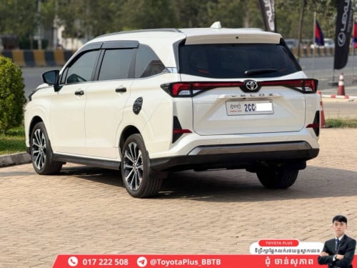 TOYOTA VELOZ 2025