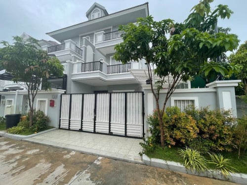 villa for rent