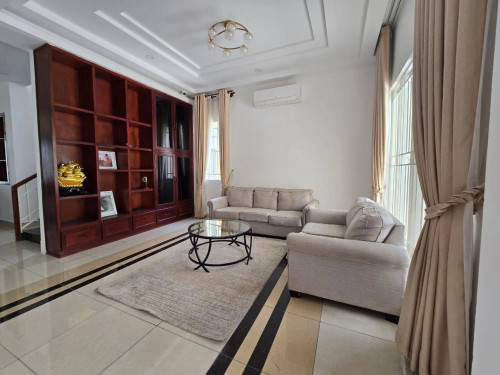 villa for rent