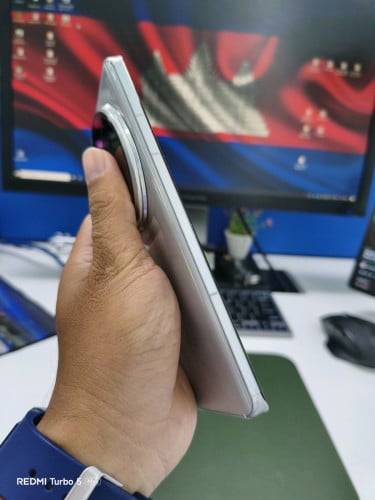 Vivo X100 Ultra 16/512g សាណុំ ស្អាត 99.99%