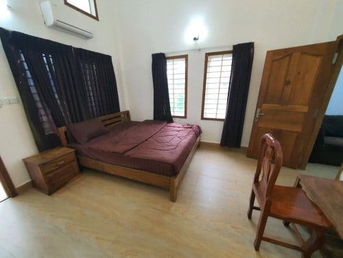 Western 1Bedroom Apartment Furnished BKK3 near BKK1